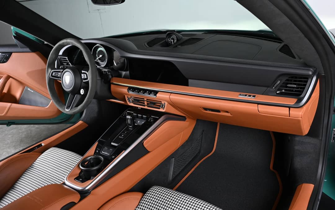 2023 Porsche 911 Turbo S — photo 15
