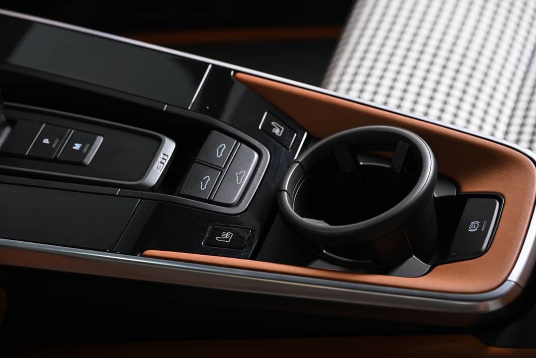 2023 Porsche 911 Turbo S — photo 22