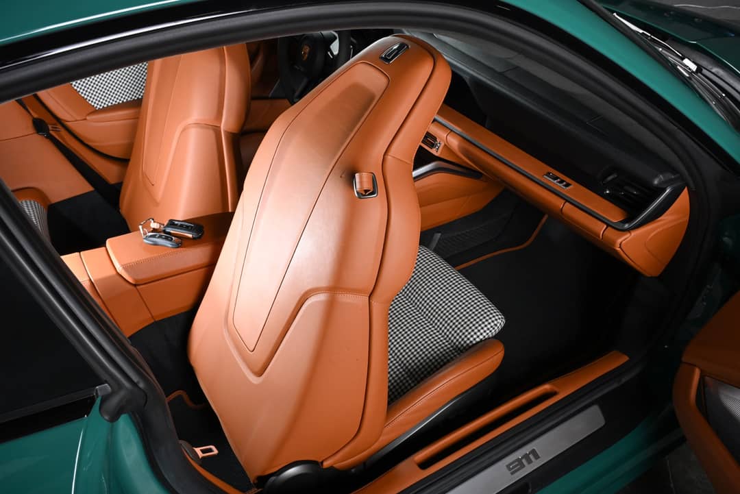 2023 Porsche 911 Turbo S — photo 26