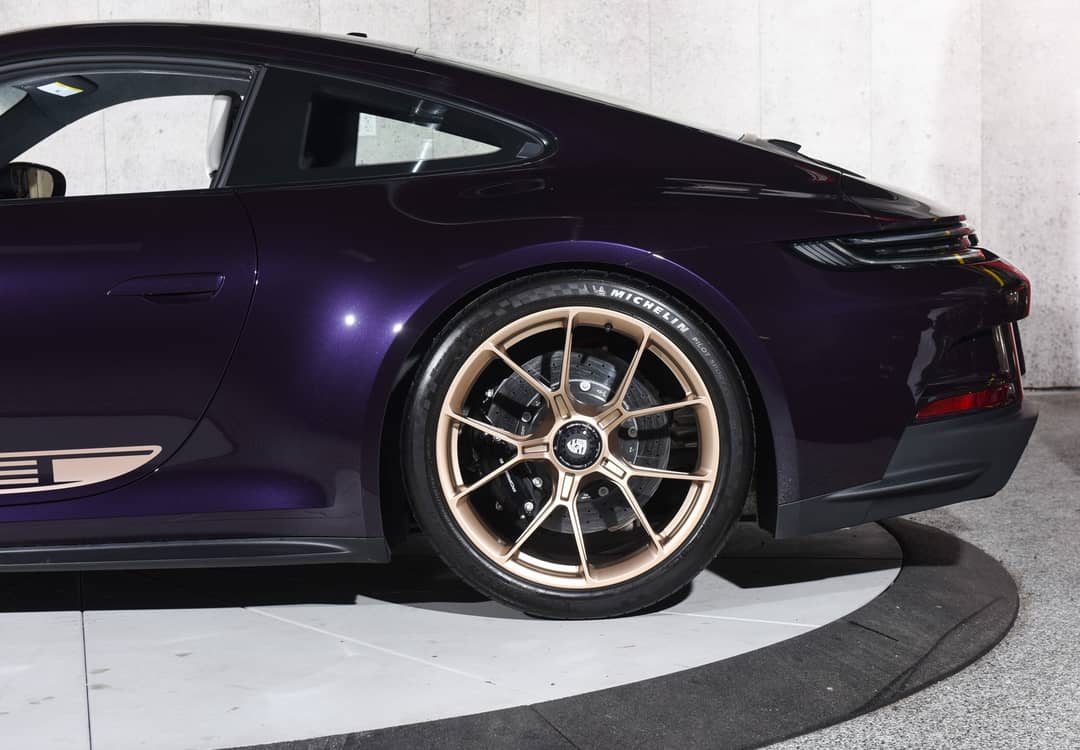 2022 Porsche 911 GT3 — photo 19