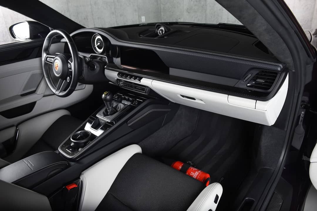 2022 Porsche 911 GT3 — photo 39