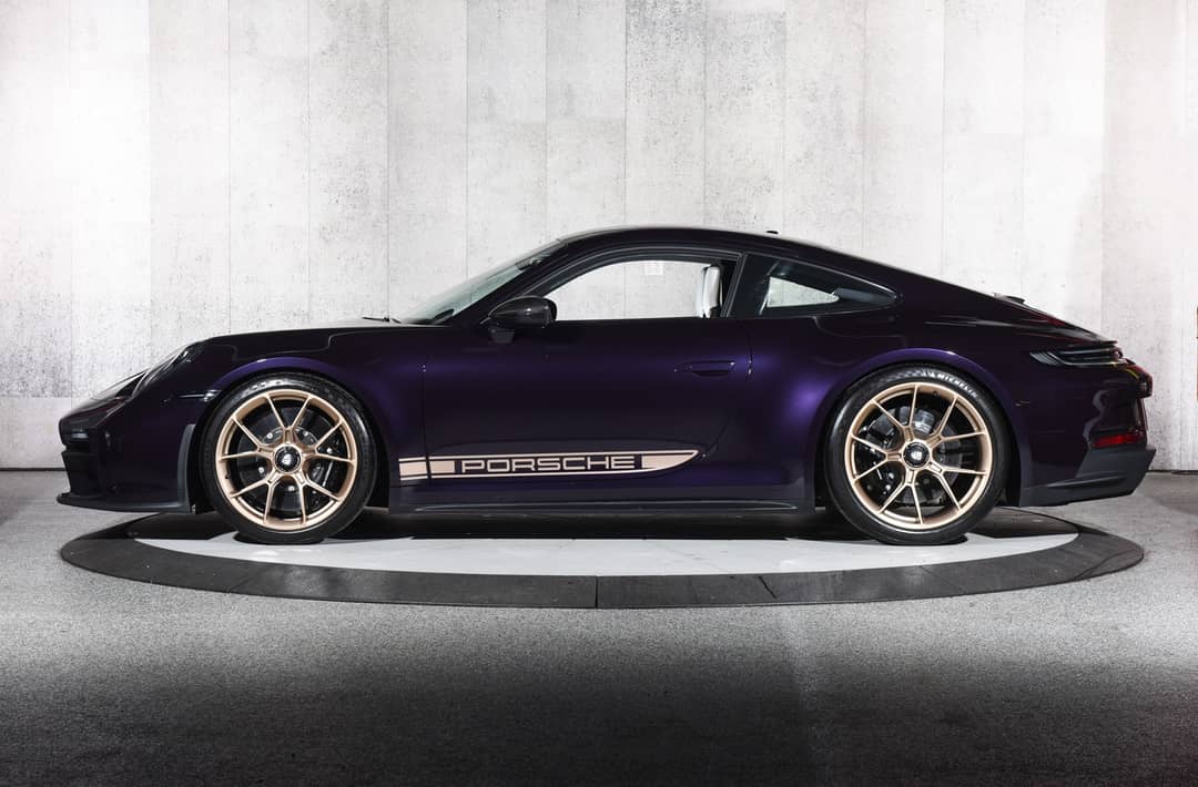 2022 Porsche 911 GT3 — photo 7