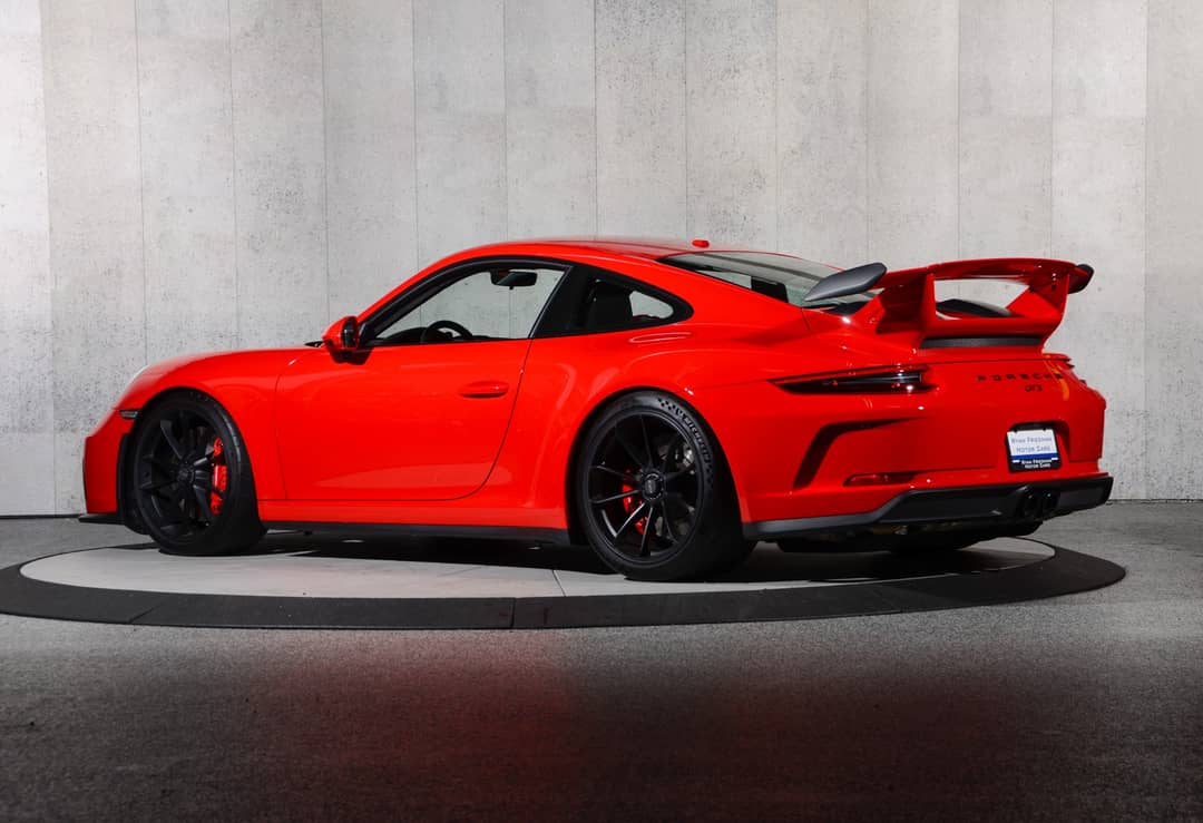 2018 Porsche 911 GT3 — photo 19