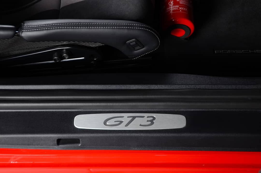 2018 Porsche 911 GT3 — photo 33