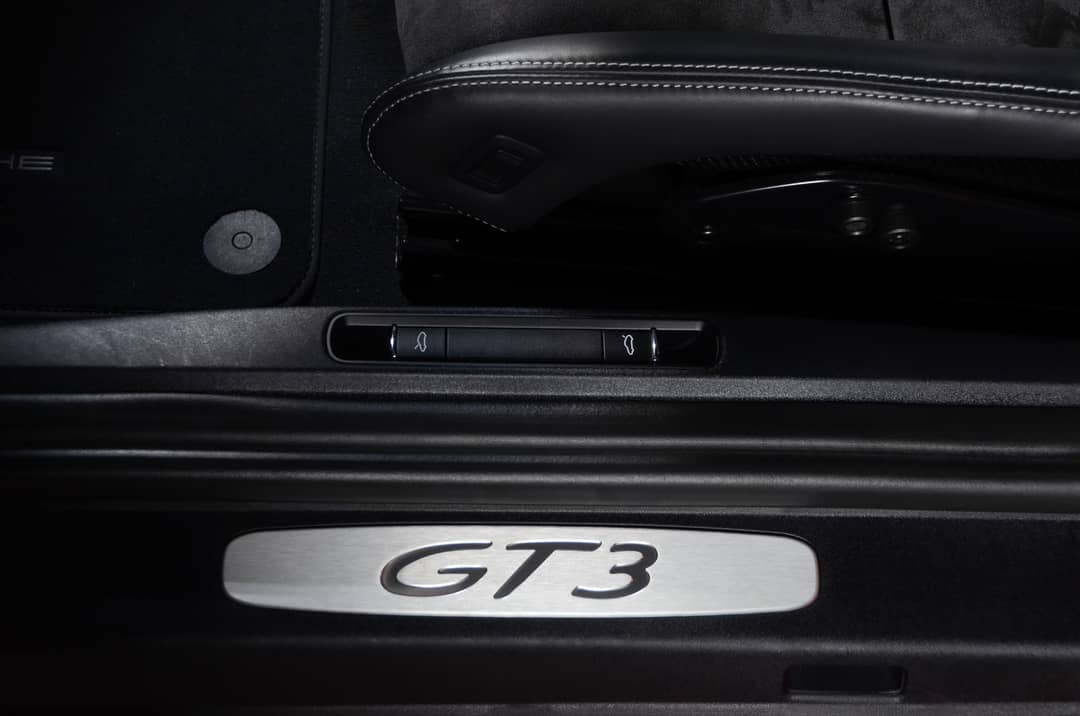 2018 Porsche 911 GT3 — photo 52