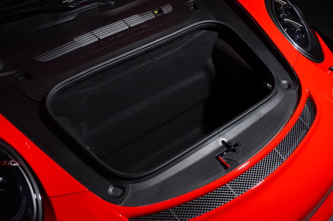 2018 Porsche 911 GT3 — photo 9