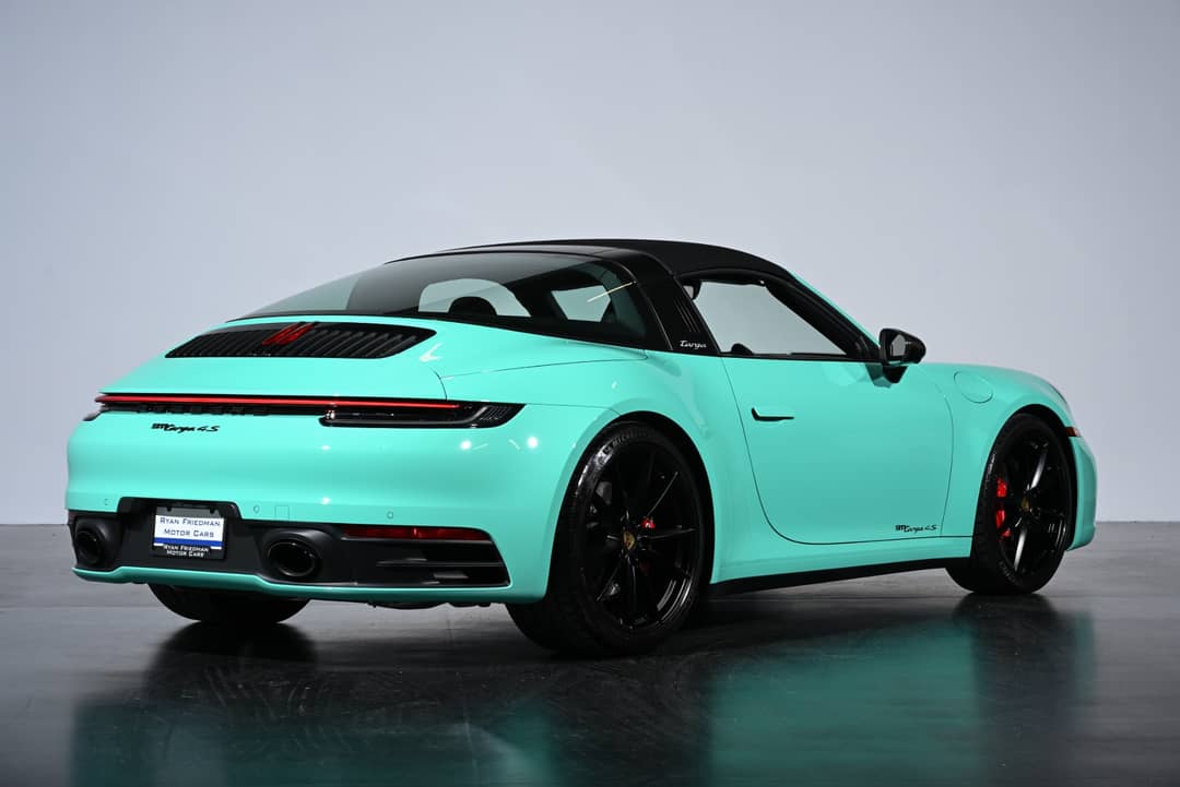 2024 Porsche 911 Targa 4S — photo 32