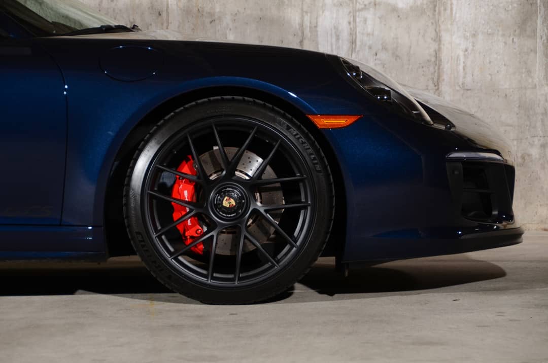 2018 Porsche 911 Targa 4 GTS — photo 3