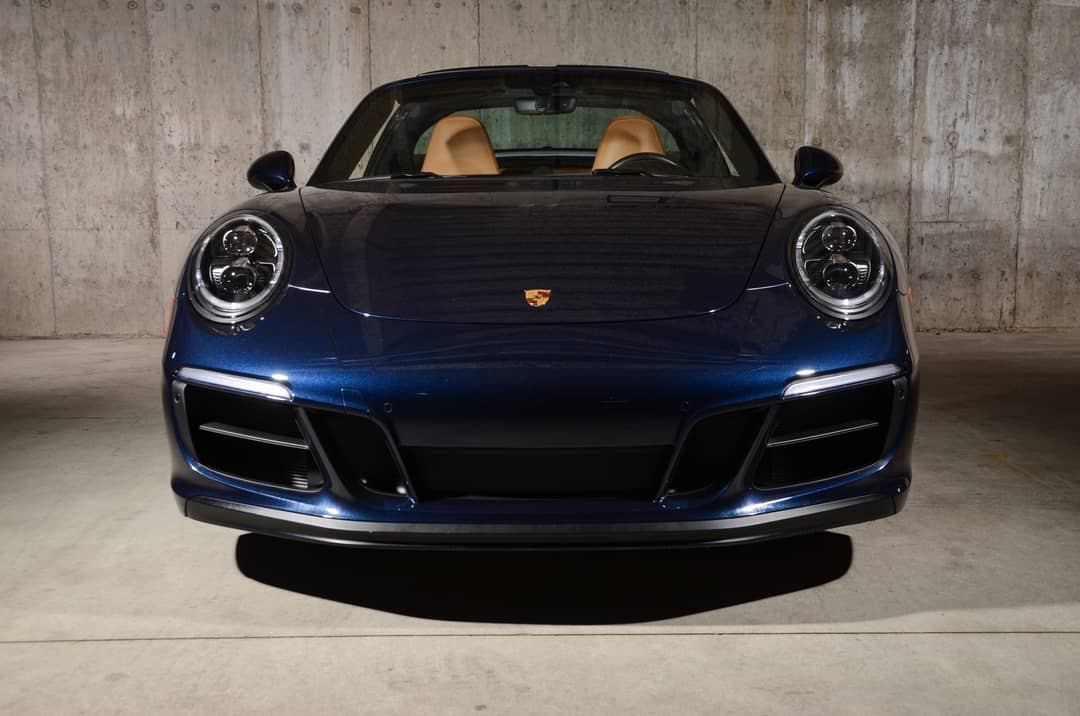2018 Porsche 911 Targa 4 GTS — photo 24