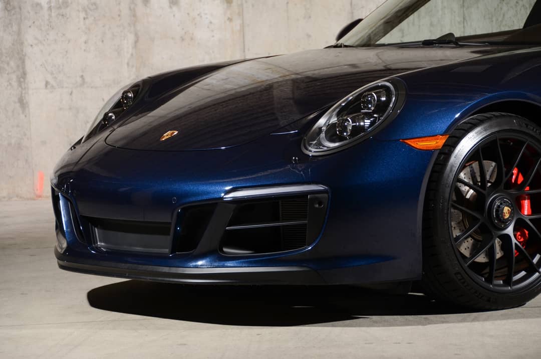 2018 Porsche 911 Targa 4 GTS — photo 25