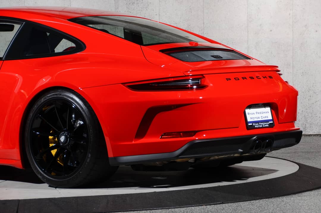 2018 Porsche 911 GT3 Touring — photo 20