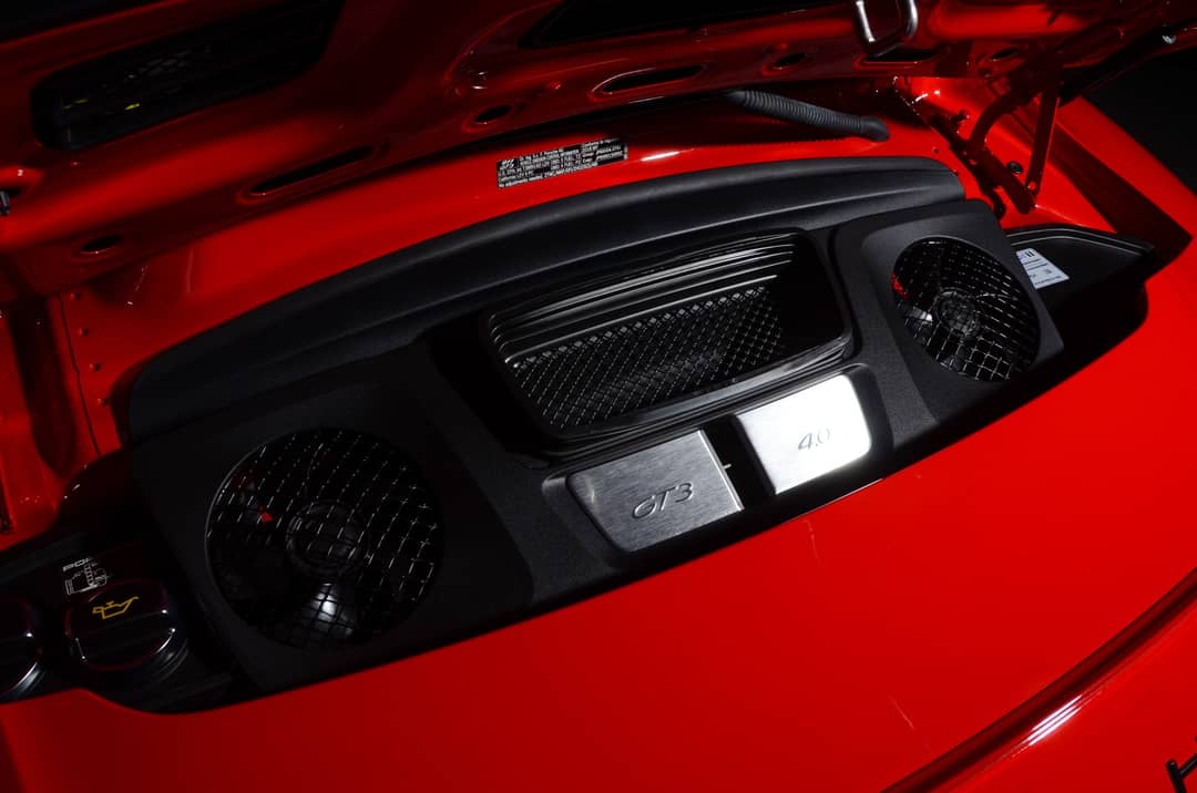 2018 Porsche 911 GT3 Touring — photo 29