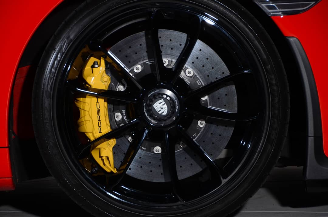 2018 Porsche 911 GT3 Touring — photo 4