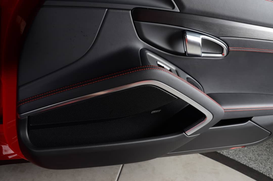 2018 Porsche 911 GT3 Touring — photo 39