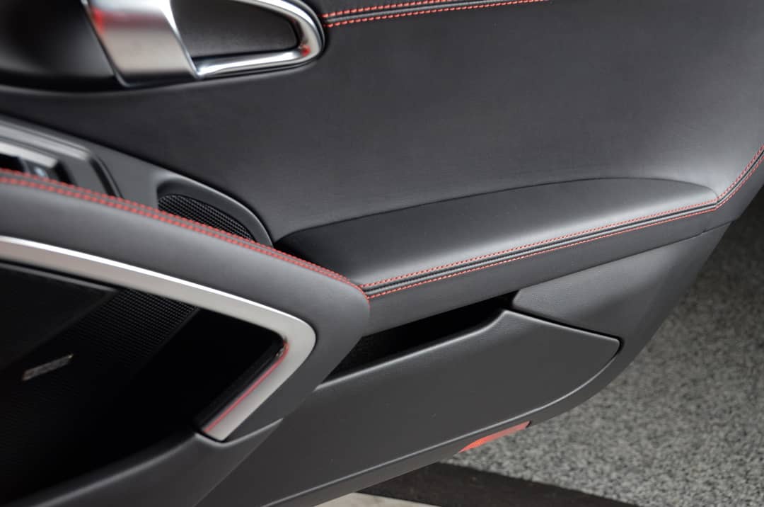 2018 Porsche 911 GT3 Touring — photo 40