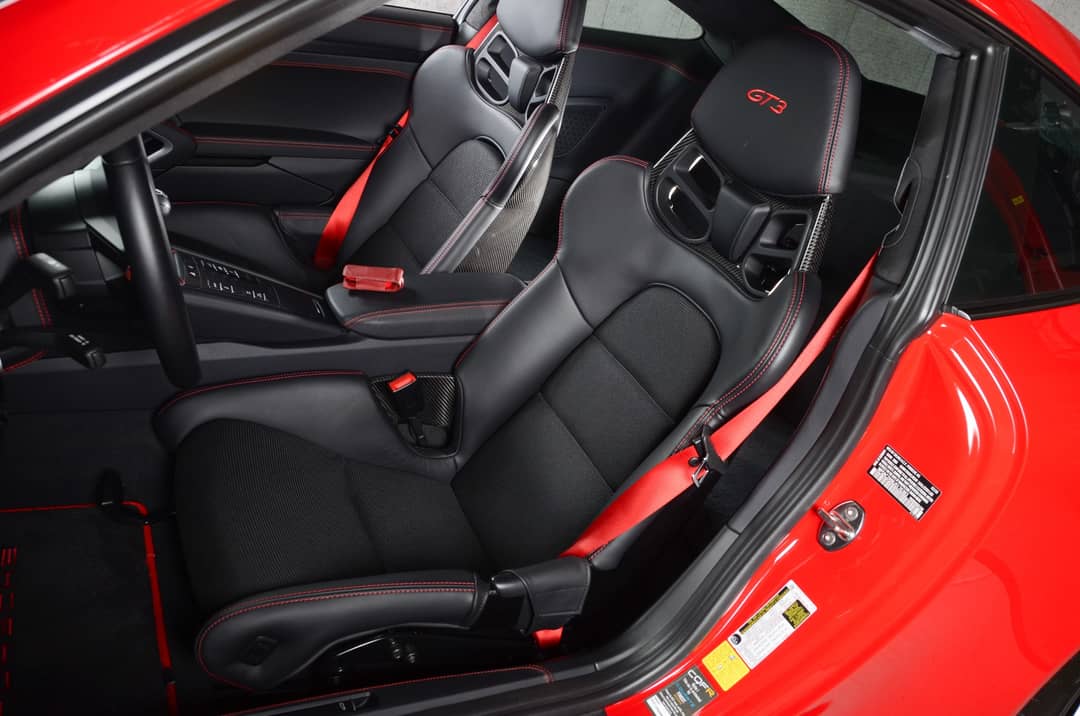 2018 Porsche 911 GT3 Touring — photo 58