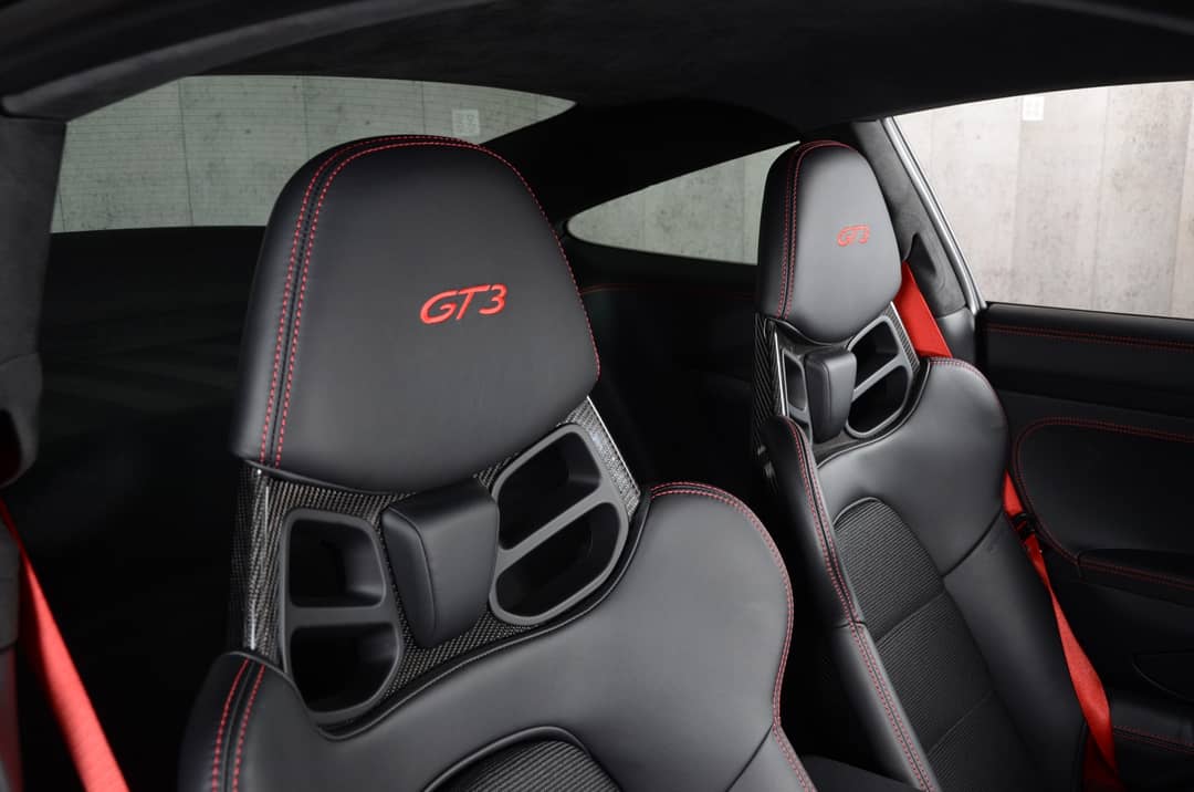 2018 Porsche 911 GT3 Touring — photo 61