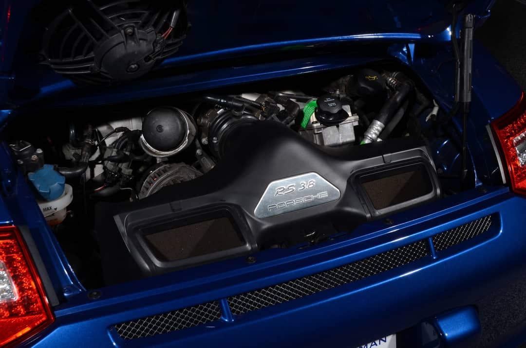 2011 Porsche 911 GT3 RS — photo 31