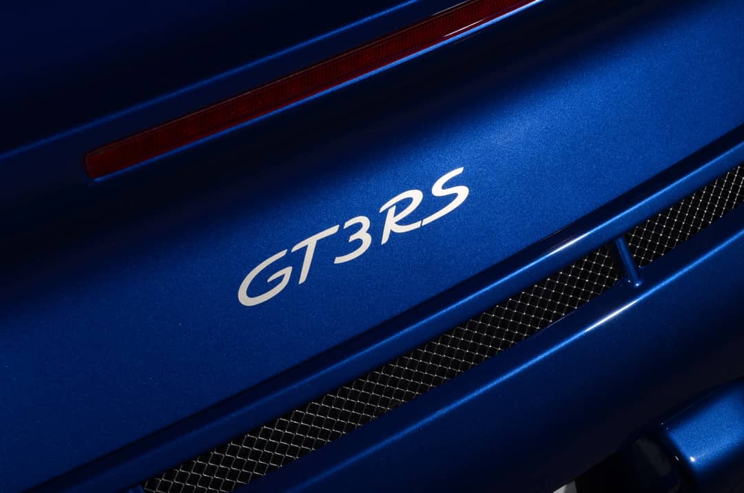2011 Porsche 911 GT3 RS — photo 32
