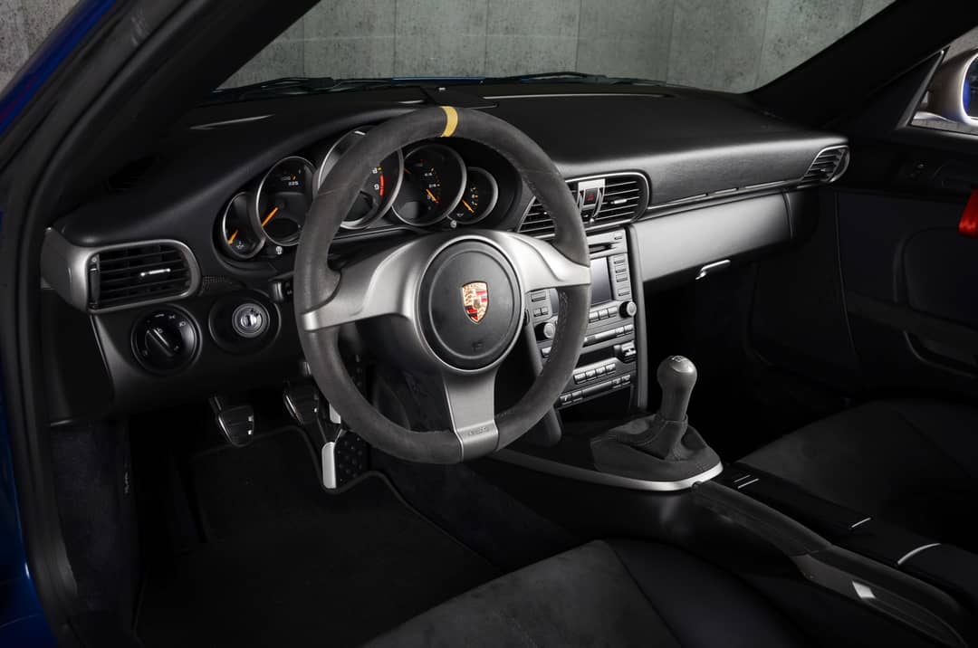 2011 Porsche 911 GT3 RS — photo 46