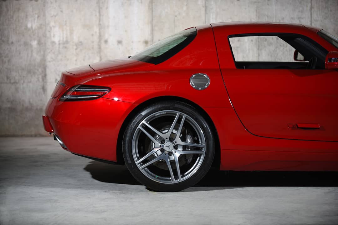 2011 Mercedes-Benz SLS AMG — photo 14