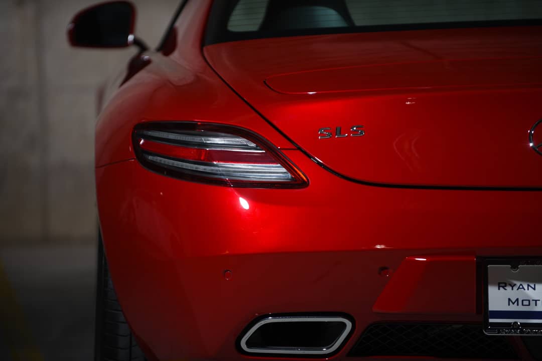 2011 Mercedes-Benz SLS AMG — photo 24