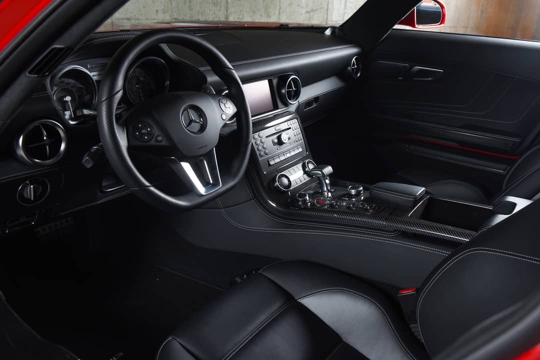 2011 Mercedes-Benz SLS AMG — photo 30