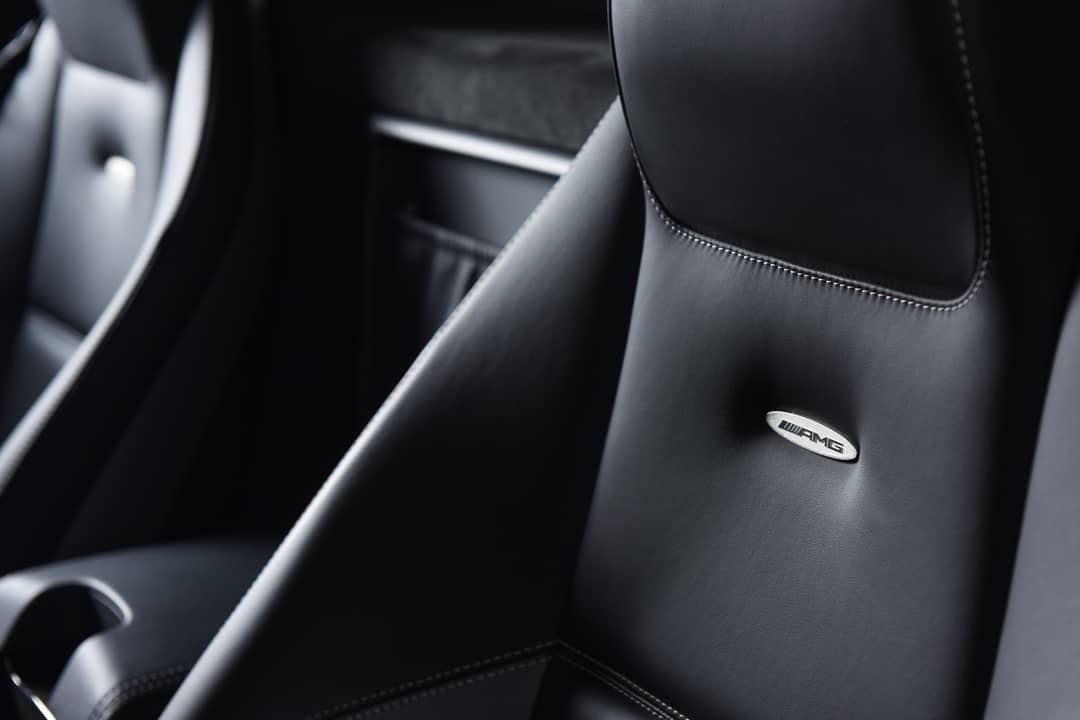 2011 Mercedes-Benz SLS AMG — photo 32