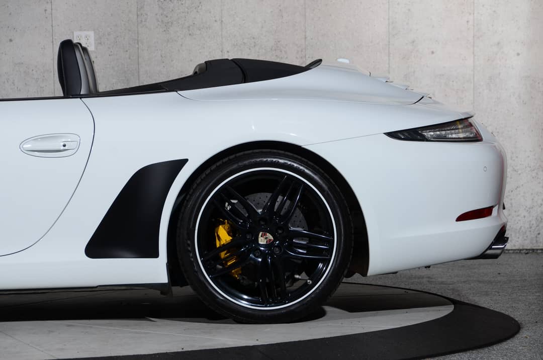 2013 Porsche 911 Carrera S — photo 22