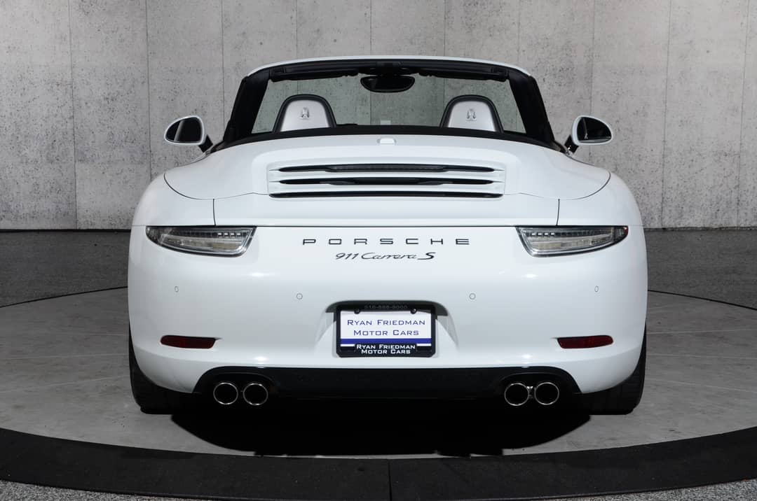 2013 Porsche 911 Carrera S — photo 28