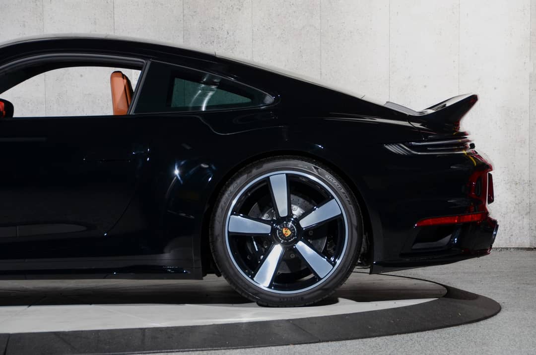 2023 Porsche 911 Sport Classic — photo 16