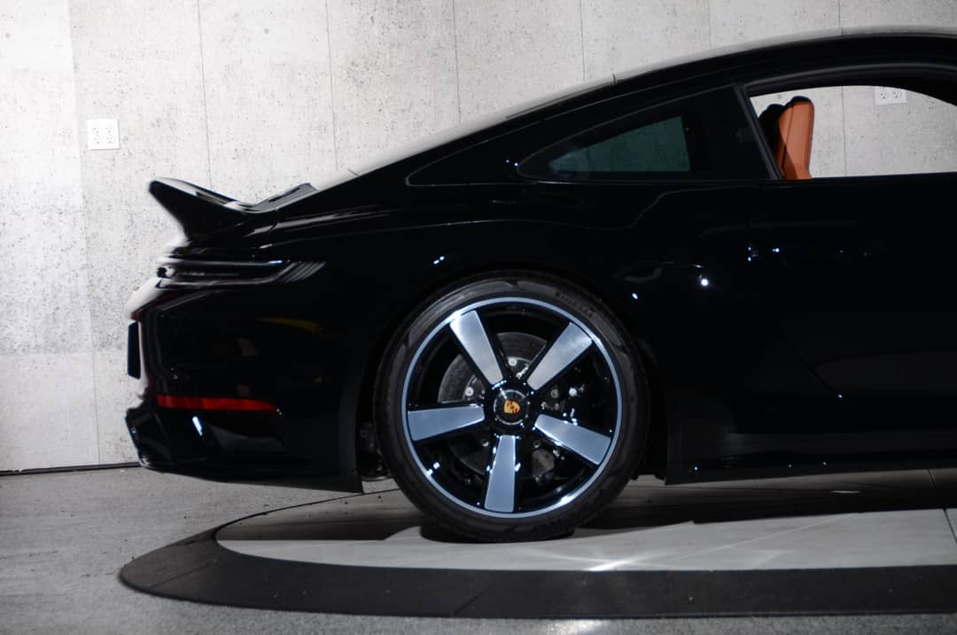 2023 Porsche 911 Sport Classic — photo 31