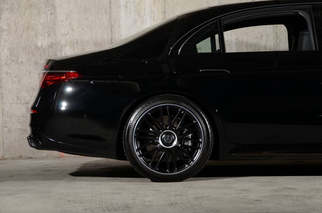 2024 Mercedes-Benz S-Class AMG S 63 E Performance — photo 3