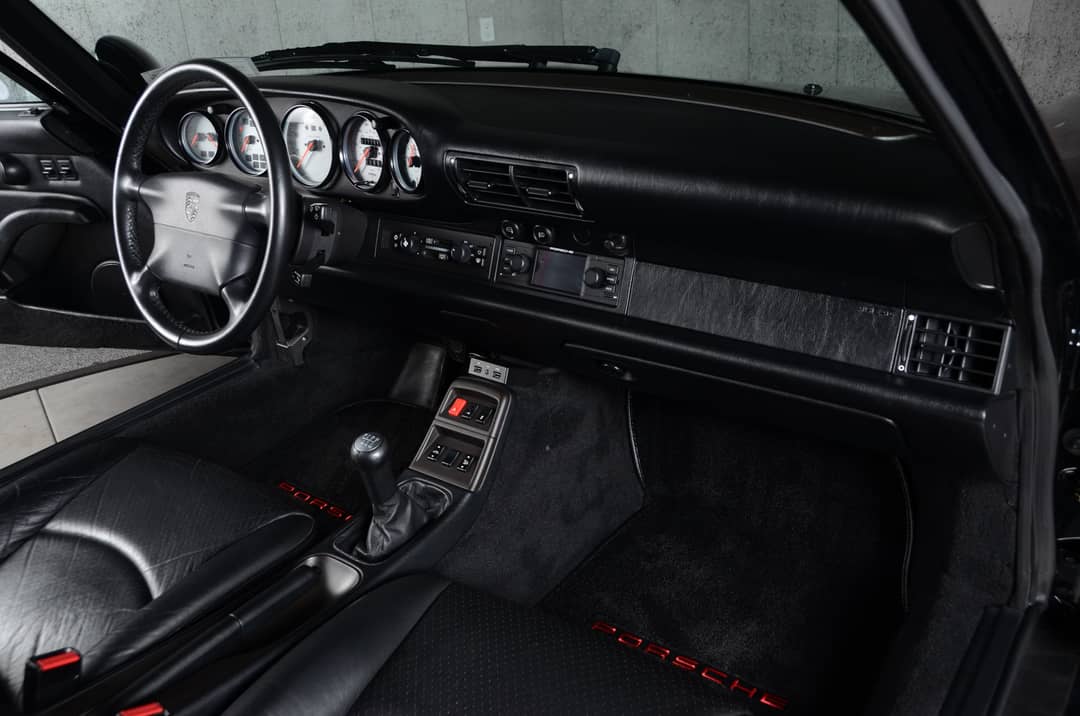 1998 Porsche 911 Carrera — photo 36