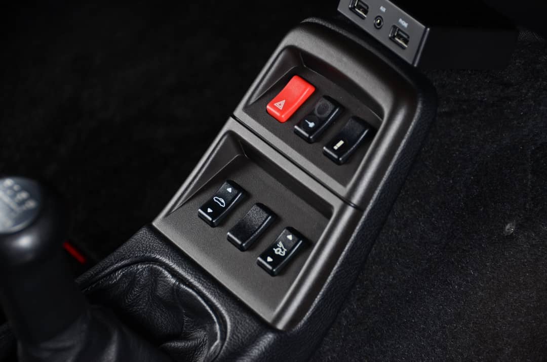1998 Porsche 911 Carrera — photo 39