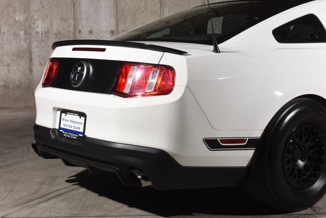 2012 Ford Mustang Boss 302 — photo 17