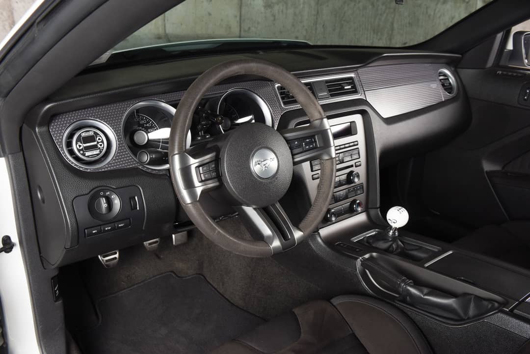2012 Ford Mustang Boss 302 — photo 25