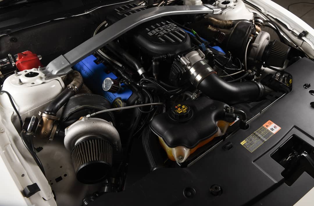 2012 Ford Mustang Boss 302 — photo 4