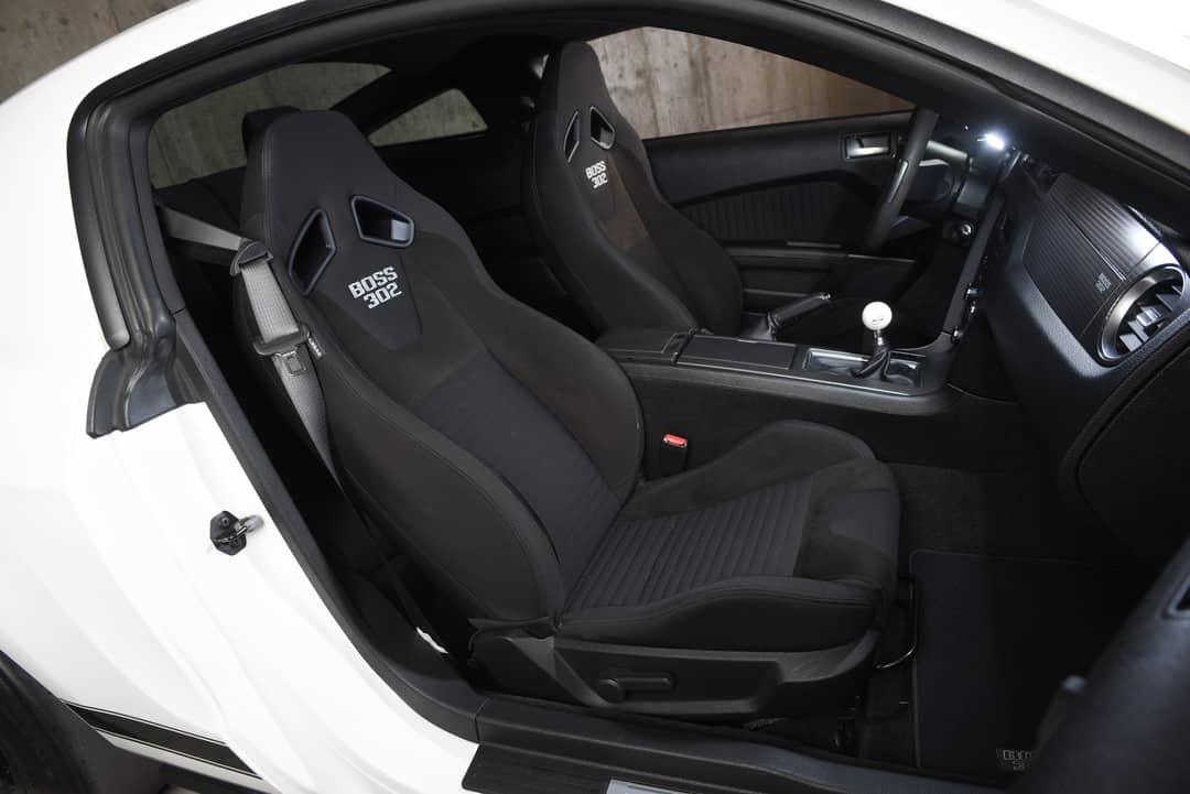 2012 Ford Mustang Boss 302 — photo 36