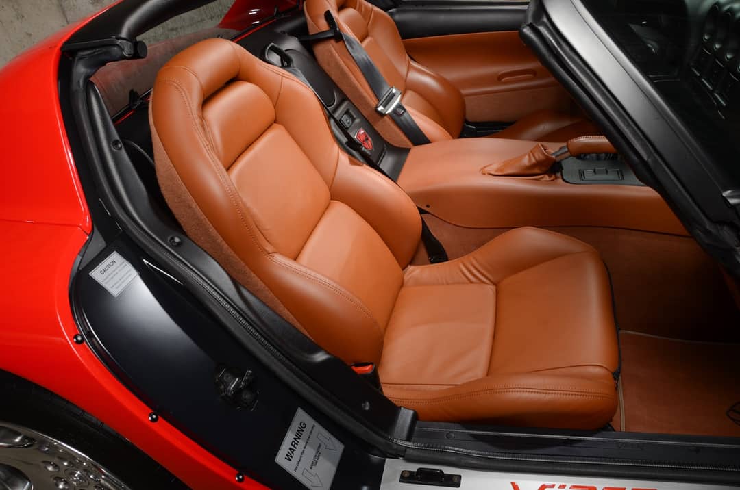 2001 Dodge Viper RT/10 — photo 18
