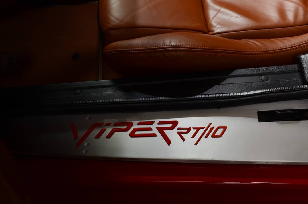 2001 Dodge Viper RT/10 — photo 22