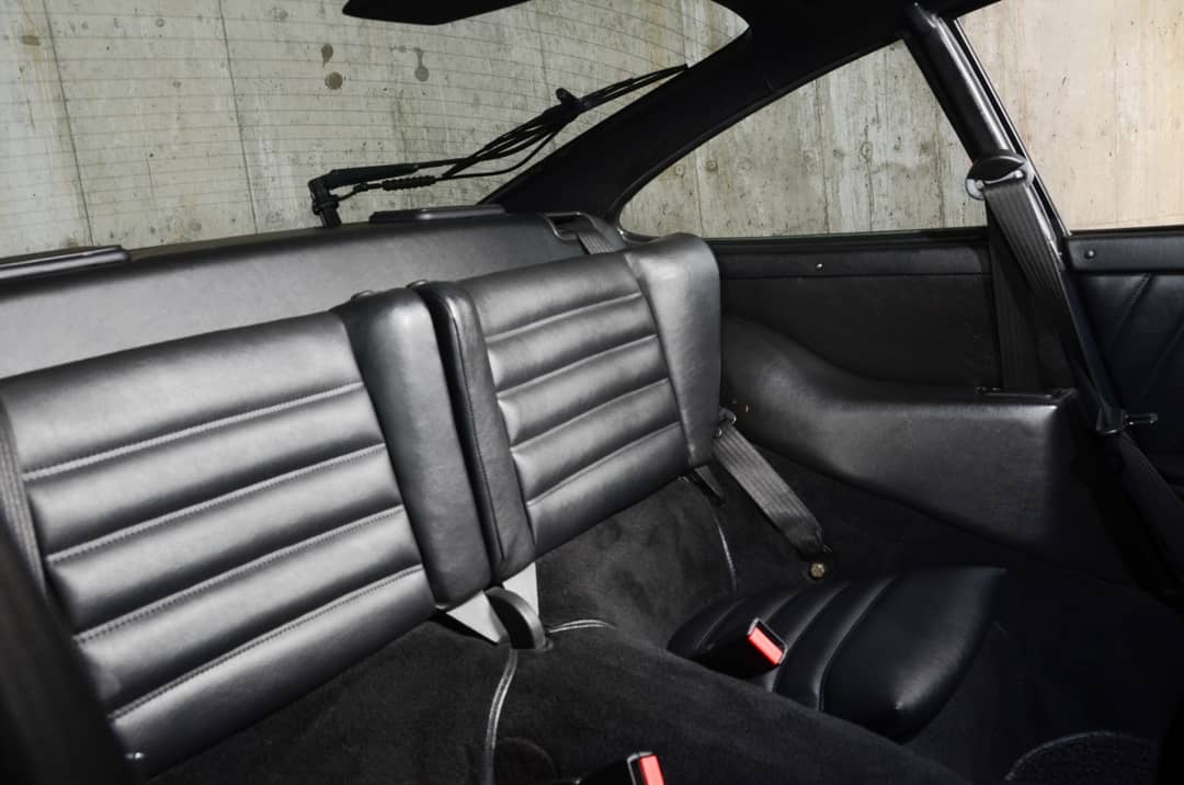 1993 Porsche 911 Carrera 2 — photo 18