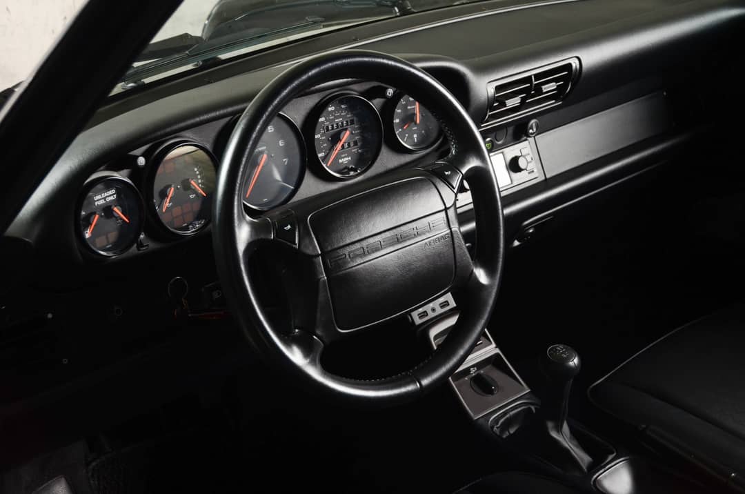 1993 Porsche 911 Carrera 2 — photo 35