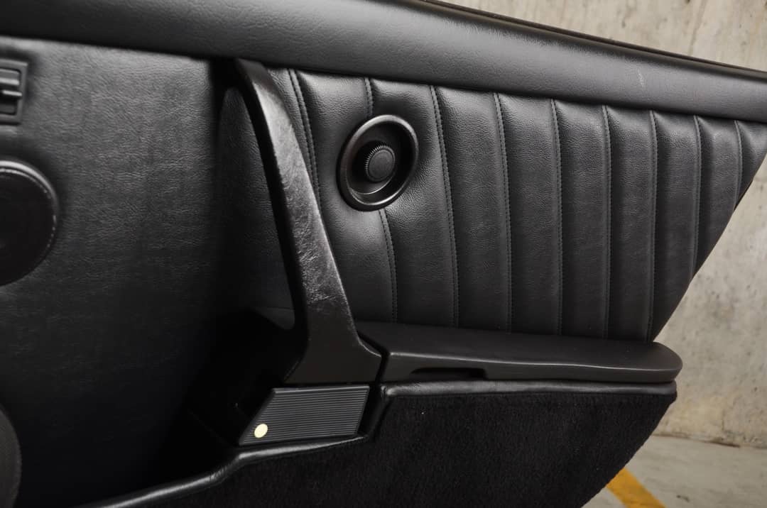 1993 Porsche 911 Carrera 2 — photo 38