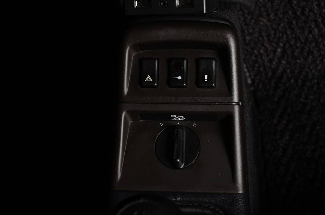 1993 Porsche 911 Carrera 2 — photo 41