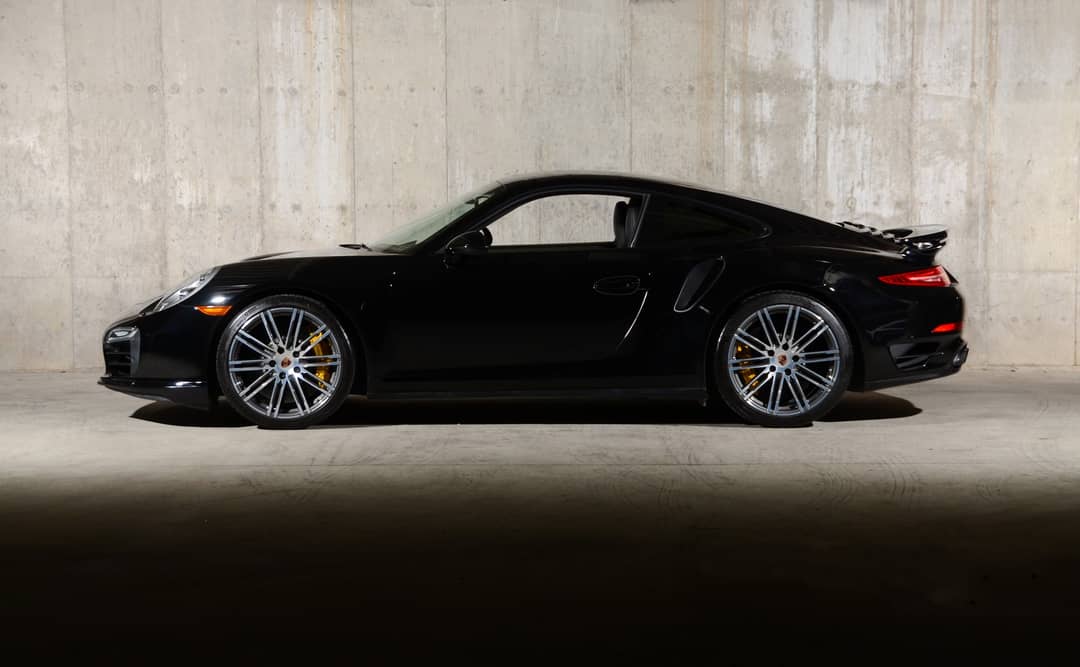 2015 Porsche 911 Turbo S — photo 27