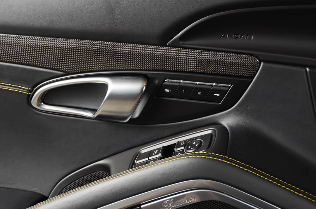 2015 Porsche 911 Turbo S — photo 39