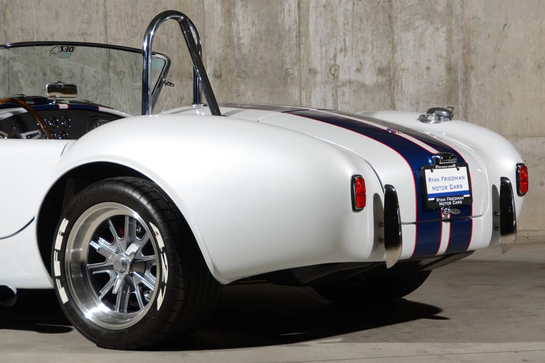 1965 Shelby Cobra — photo 25