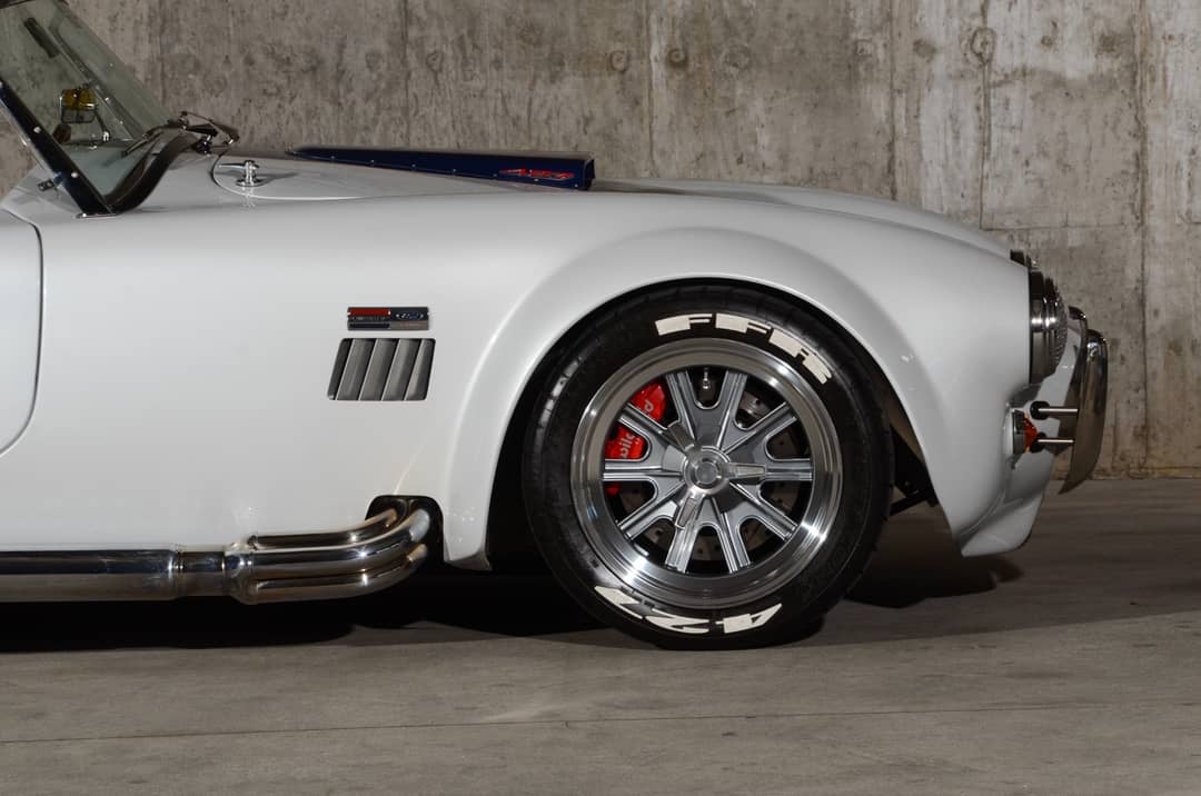1965 Shelby Cobra — photo 60