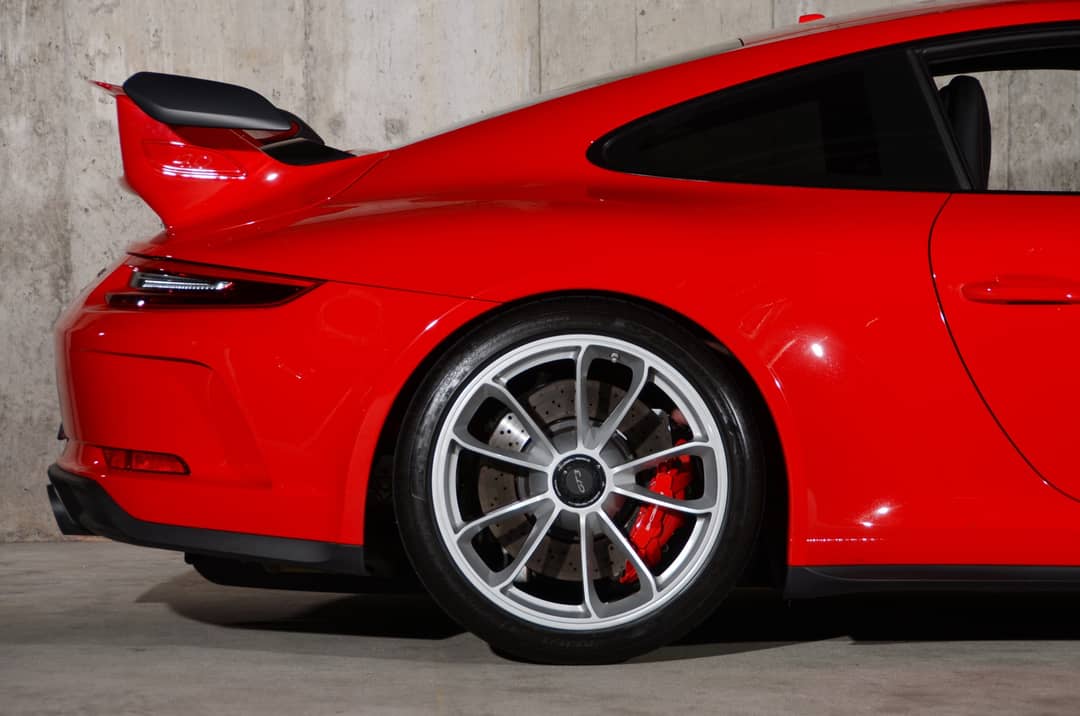2018 Porsche 911 GT3 — photo 2